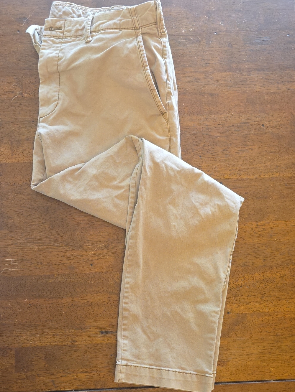 Men's Casual Chino Pants in Khaki